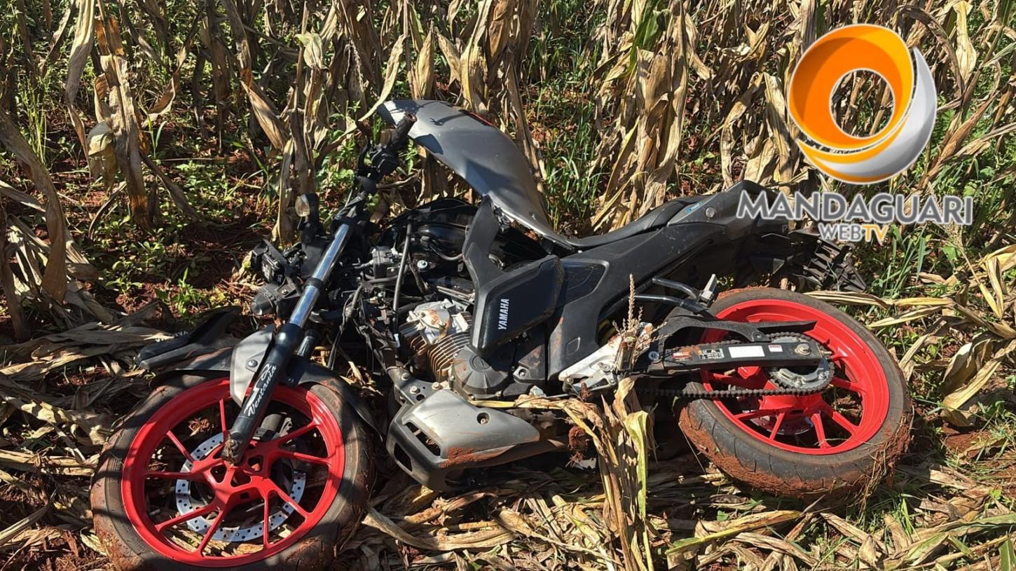 Motocicleta furtada é recuperada em Floresta.