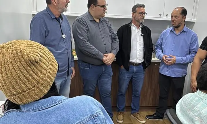 Mandaguari recebe quarta Carreta do Conhecimento com curso gratuito de informática