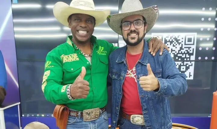 Matheusin, conhecido como Piá do Agro, anuncia estreia do programa Conexão Agro na Mandaguari Web TV